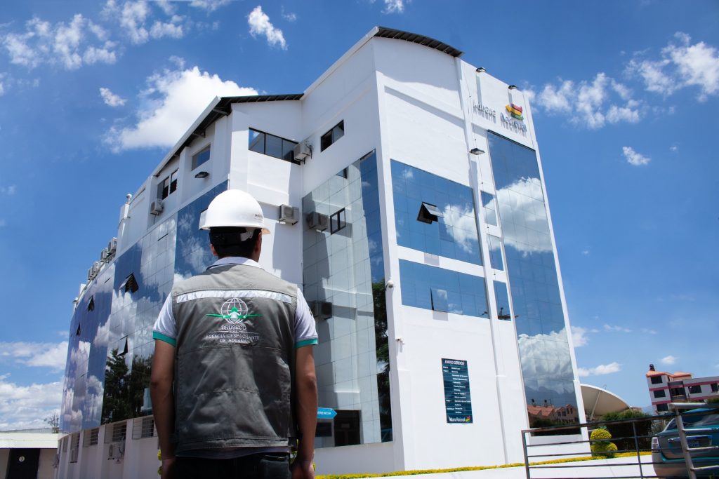 Minimizamos riesgos, costos y tiempos en despachos aduaneros
